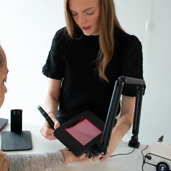 Why Every Permanent Jewelry Artist Should Consider the Sunstone Halo™ Auto-Darkening Lens System